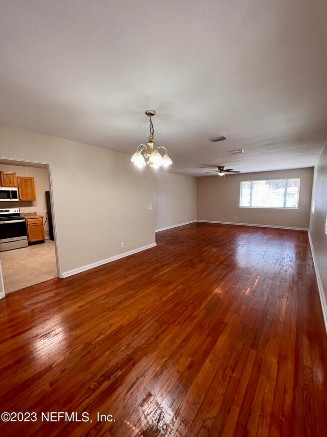 Building Photo - 3149 Belden Cir