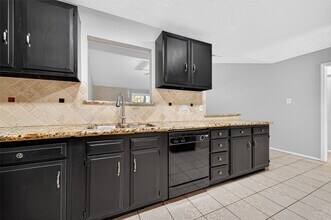 Building Photo - 7414 Breccia Dr