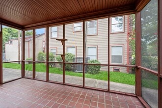 Building Photo - 3223 Charleston St