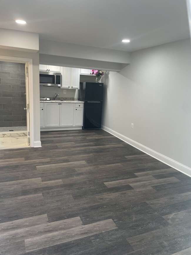 Building Photo - 10374 Barcan Cir