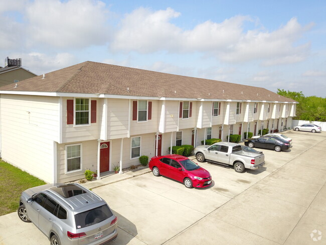 Building Photo - New Hampshire Townhomes