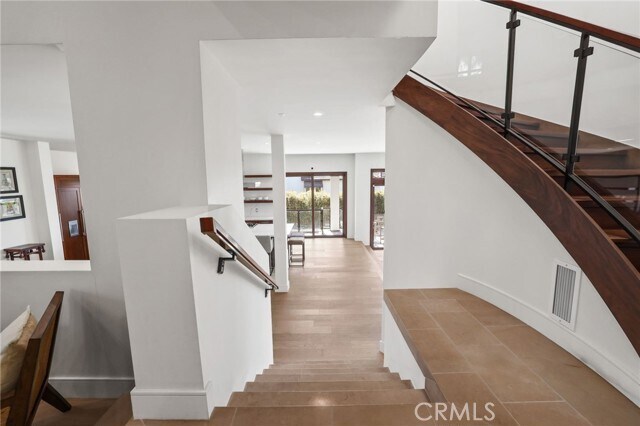 Foto del edificio - 2907 Cliff Dr