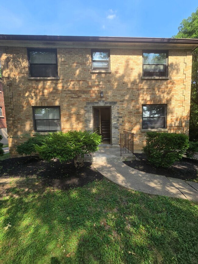 Building Photo - 2378-2436 Boudinot Ave