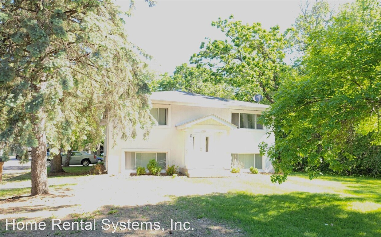 837 Northdale Blvd NW, Minneapolis, MN 55448 House Rental in
