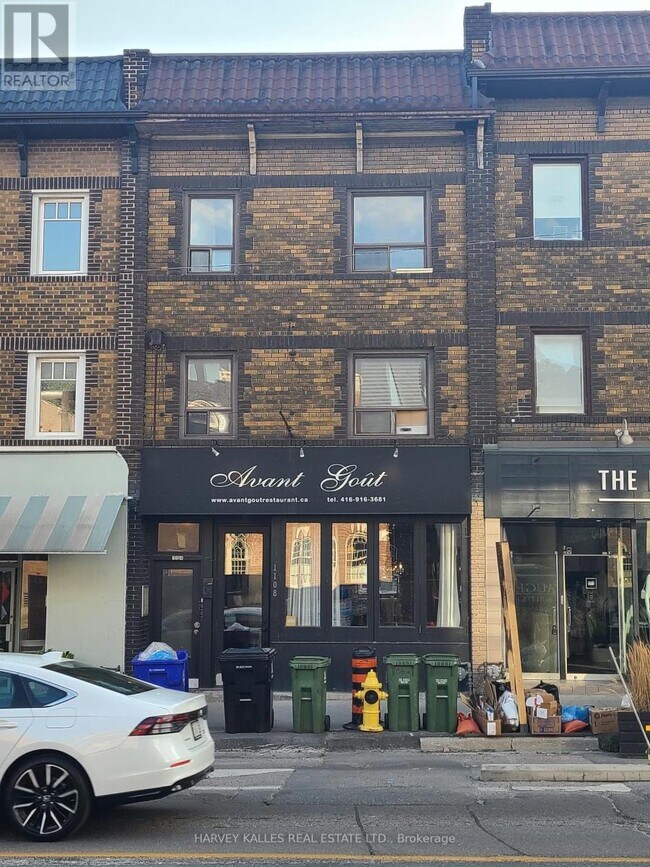Building Photo - 1108 Yonge St