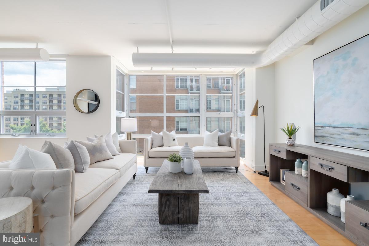 Foto principal - 2125 14th St NW