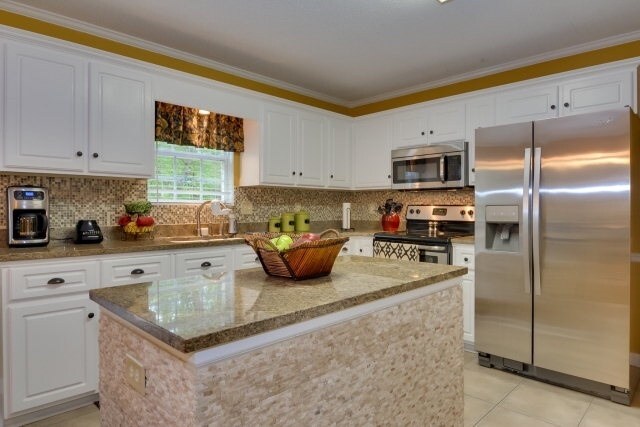 Building Photo - 4740 Savannah Ln