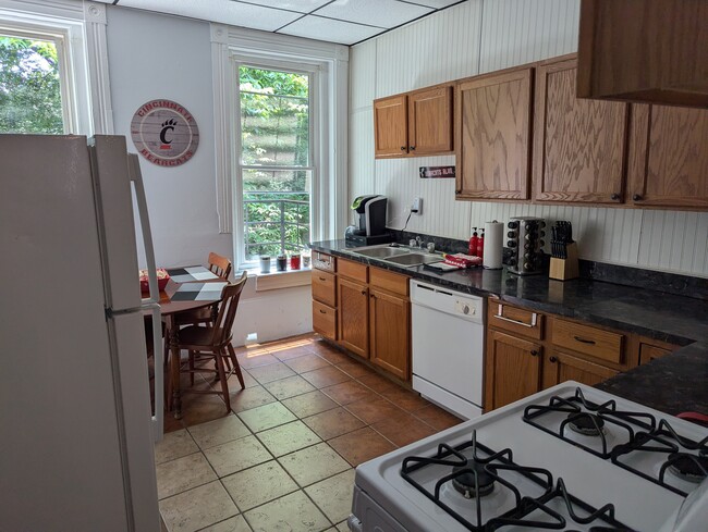 second floor kitchen - 115 Parker St