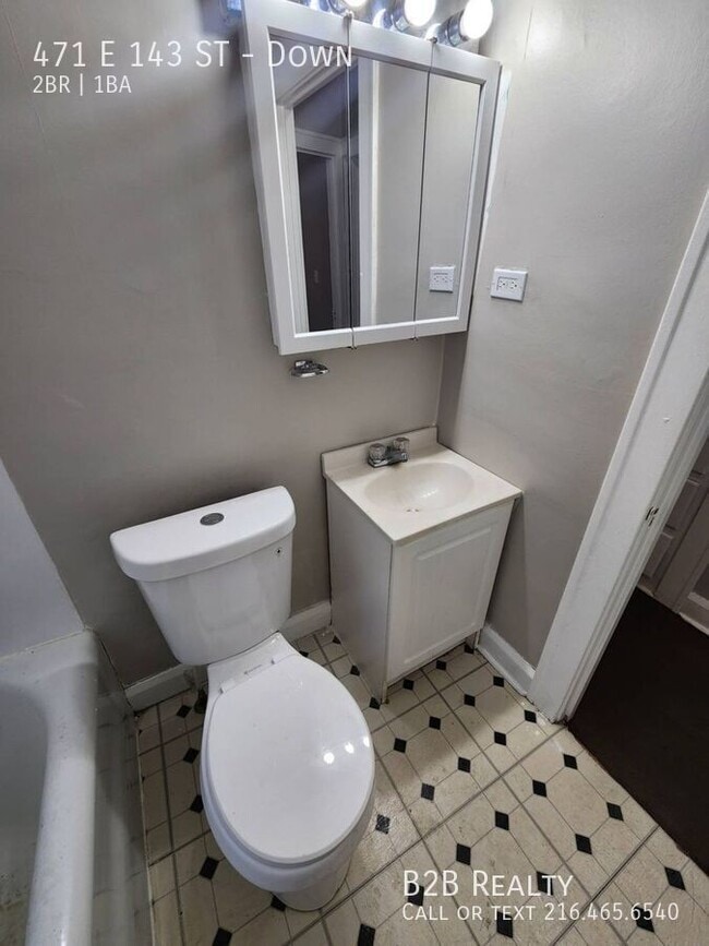 Foto del edificio - 471 E 143rd St