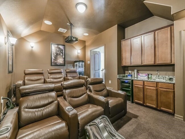 Building Photo - 2210 Pearl Bay Ct