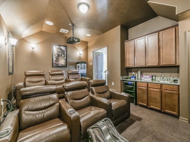 Foto del edificio - 2210 Pearl Bay Ct