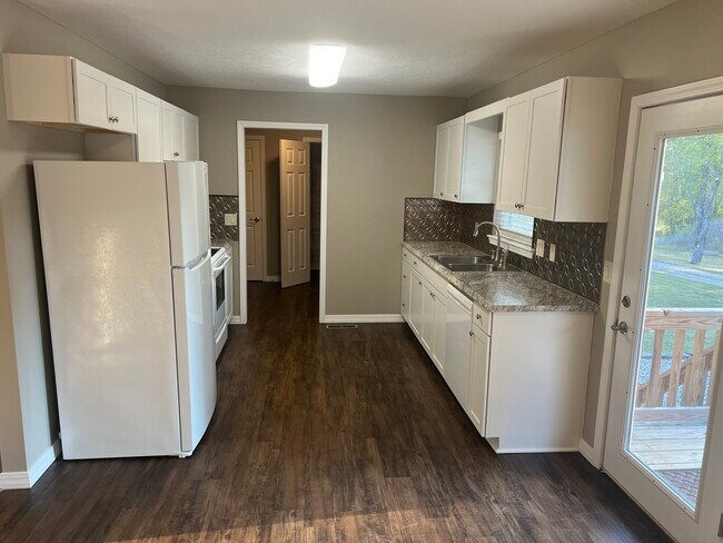 Foto del edificio - 28 Mini Mountain Ln