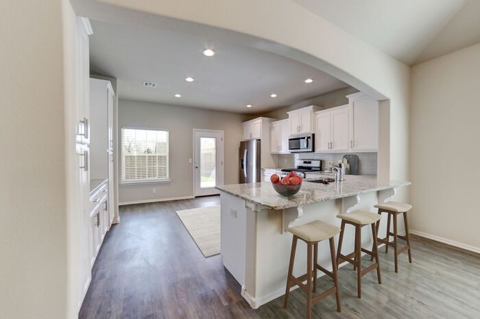 Foto principal - 3/2/2 Luxury Patio Home!