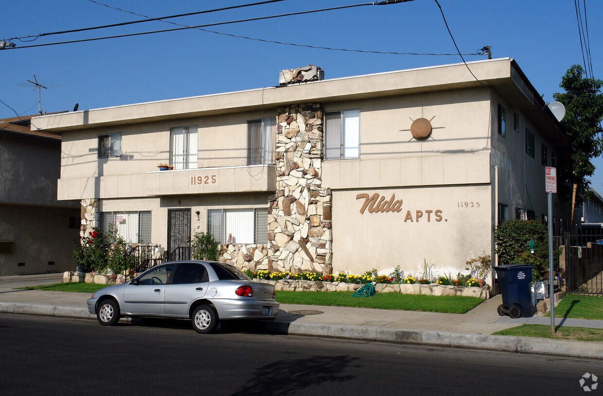 Foto del edificio - Nida Apartments
