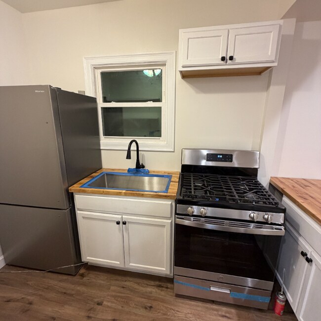 Foto del edificio - 5416 Black St