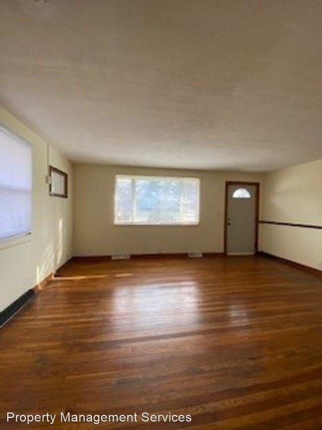 Building Photo - 2 br, 1 bath House - 55363 Lexington Ave