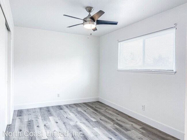 Foto del edificio - 5820 Newman Ct