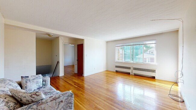 Foto del edificio - 254 Corey Rd