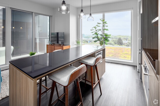 2 BR, 1 BA - 655 SF - Novus