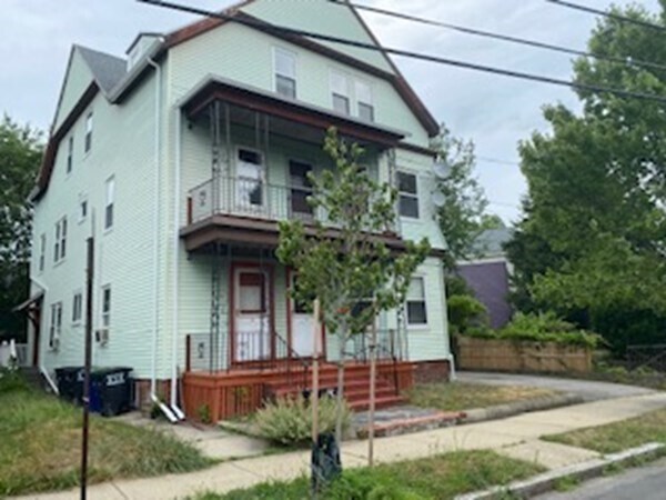 Foto del edificio - 628 E 6th St