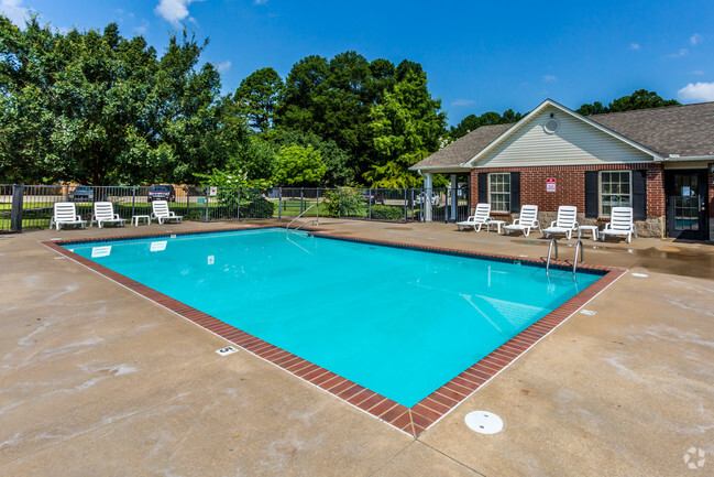 Chapel Ridge of Conway Apartments - Conway, AR | Apartments.com