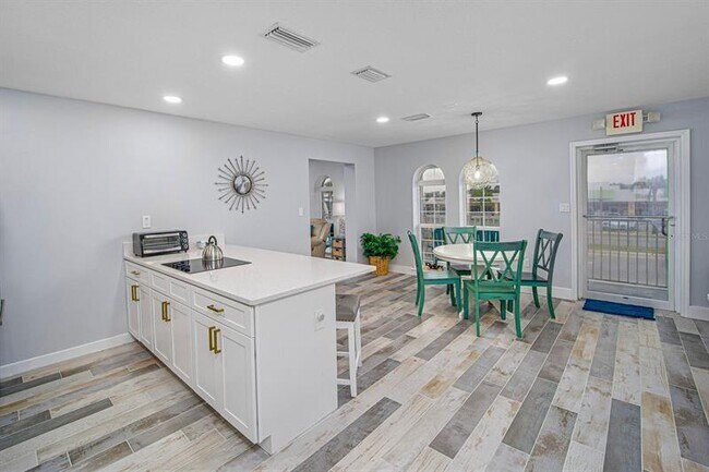 Foto del edificio - 309 Moody Blvd