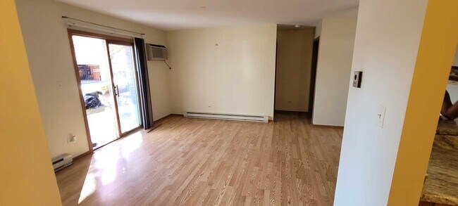 Building Photo - 1345 Cunat Ct