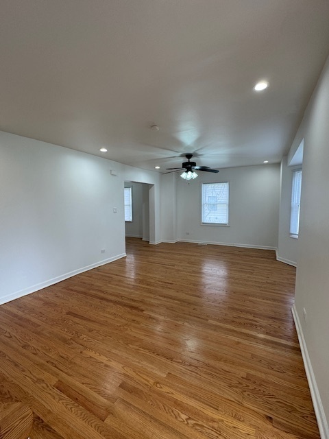 Building Photo - 147 Country Club Dr