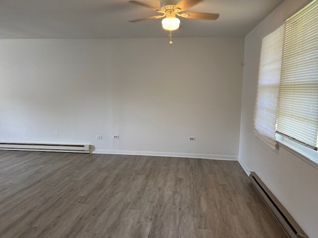 Foto del edificio - 16019 Laramie Ave