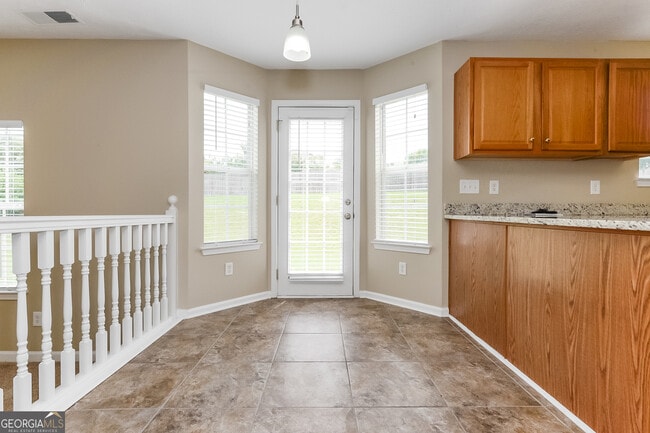 Building Photo - 12176 Dominion Dr