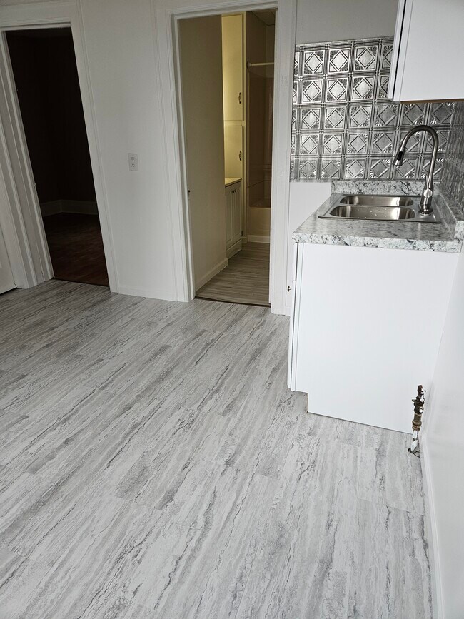 Foto del edificio - 108 Geary St