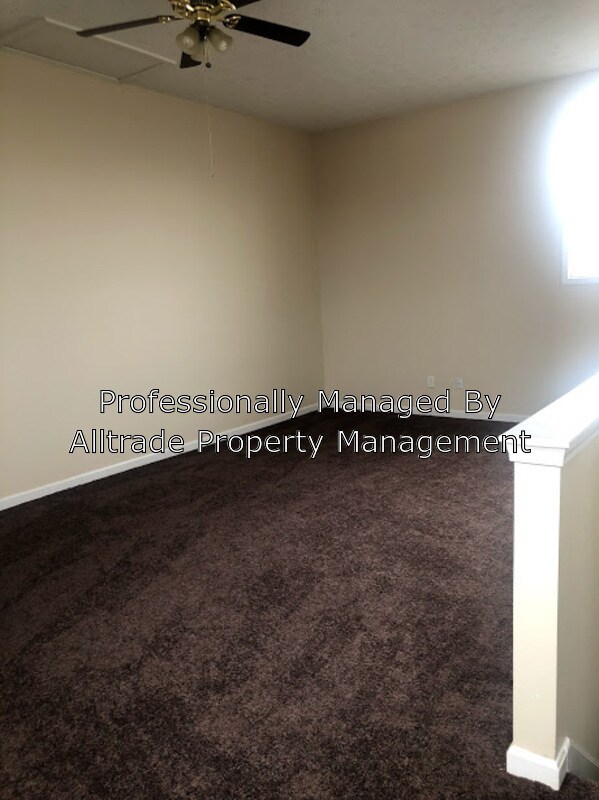 Foto del edificio - 124 W Chestnut St