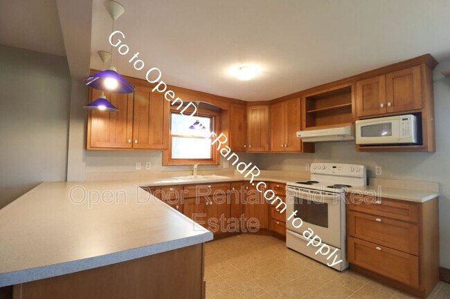 Building Photo - 7236 Co Rd 427