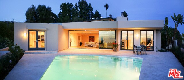 Foto principal - 1526 Blue Jay Way