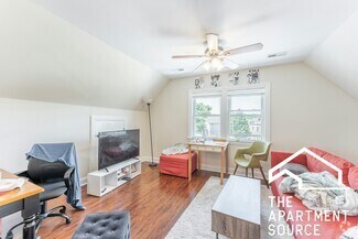 Building Photo - 3048 N Kimball Ave