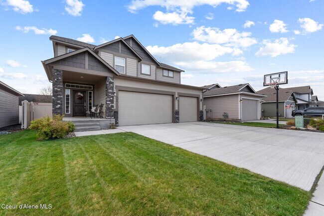 Building Photo - Spacious 4BR + Loft Home in Desirable North Place Community — Post Falls