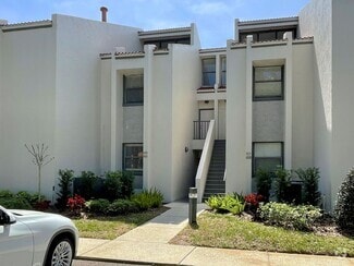 Building Photo - 415 Laurel Cove Way