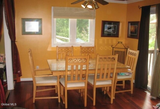 Building Photo - 18 Vanderbilt Ave