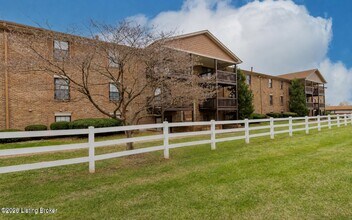 Building Photo - 9804 Whipps Mill Rd