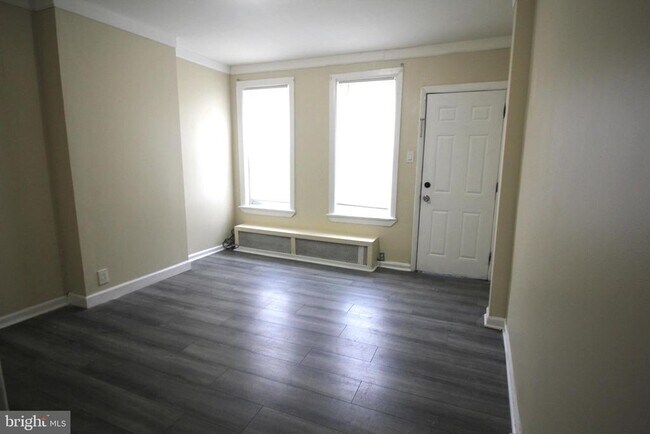 Foto del edificio - 167 Kirkbride Ave