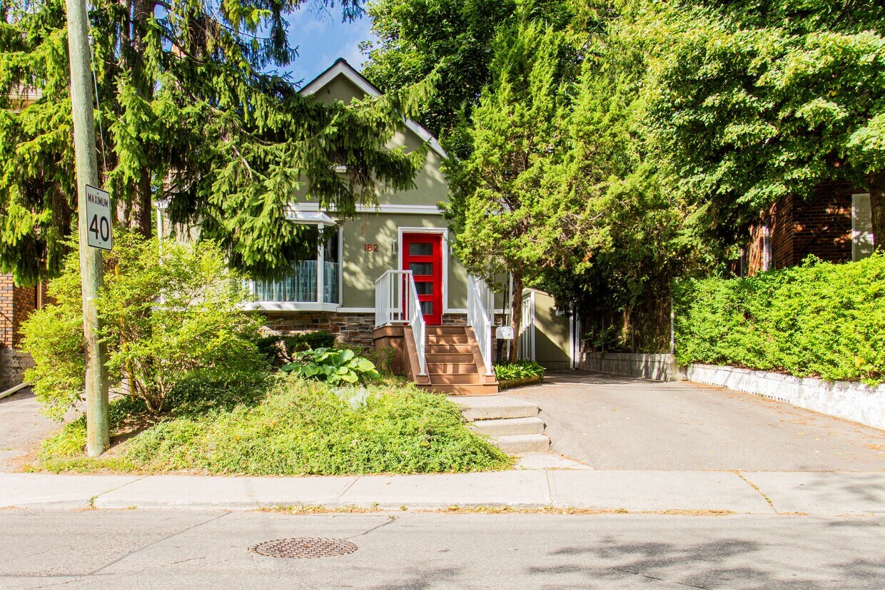 Photo principale - 182 Clendenan Ave