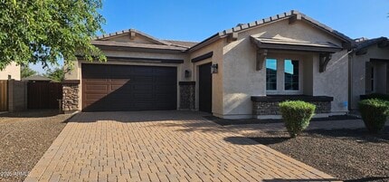 Building Photo - 3104 E Wildhorse Ct