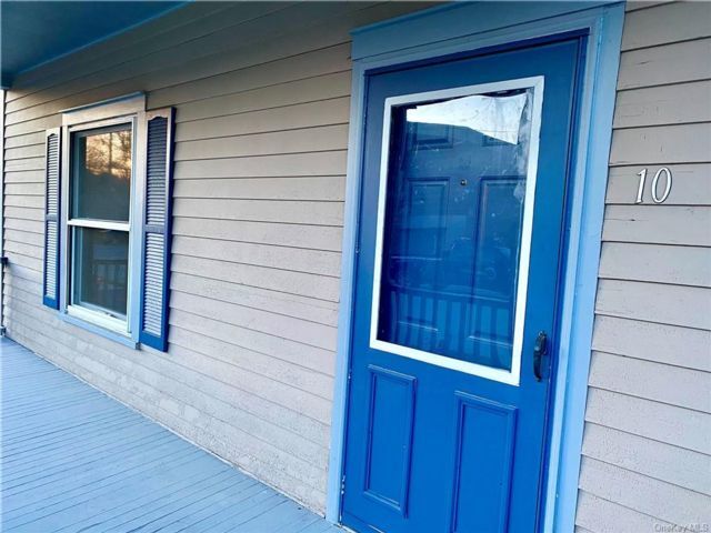 Building Photo - 10 E Broome St