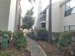 Building Photo - 7950 N Stadium Dr