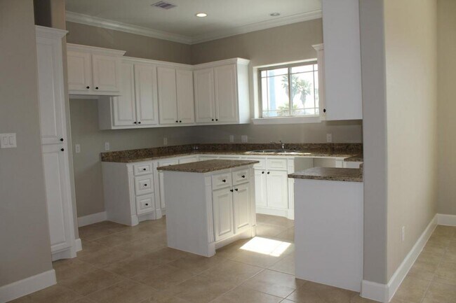 Foto del edificio - 9510 Craven Oaks St Unit A, Houston, TX 77076