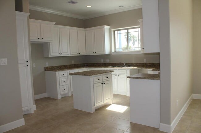 Building Photo - 9510 Craven Oaks St Unit A, Houston, TX 77076