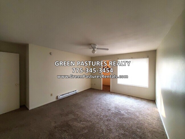 Foto del edificio - 3918 Clear Acre Ln