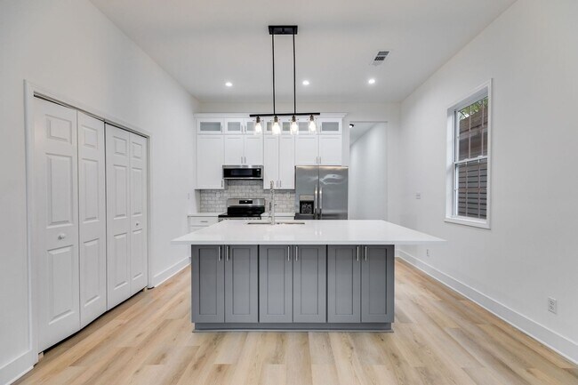 Foto del edificio - 926 Welch St SW