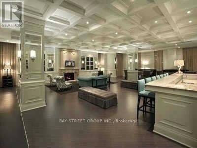 Building Photo - 25 Greenview Ave