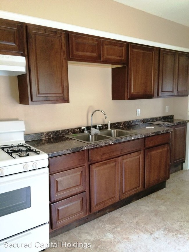 Foto del edificio - 4154 Pleasant View Ave